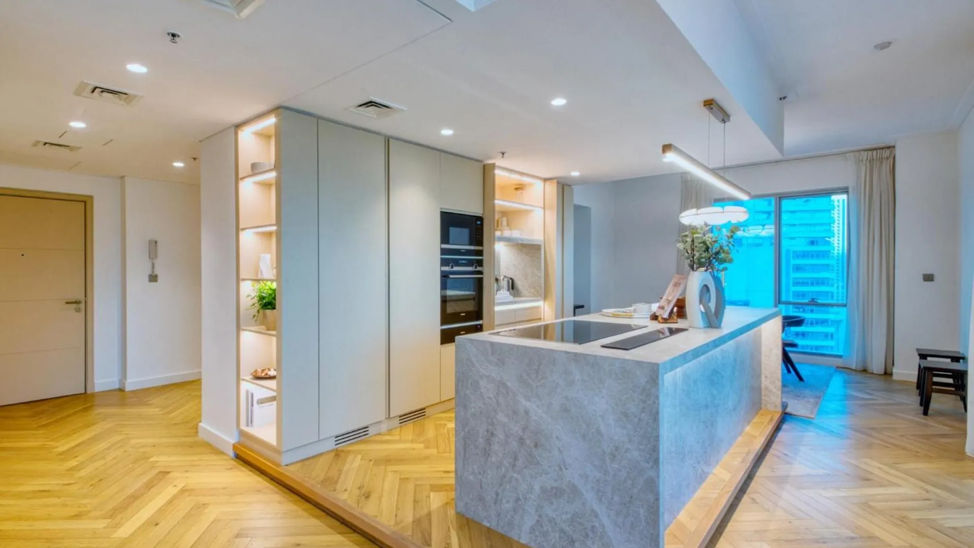 Marina Royale 3 Bedroom Apartment I Luxe Marina Harbour & Yacht Club Views I Nearby To A Beach I Free Pool, Gym, Wi-Fi And Parking I By Meerak Dubai