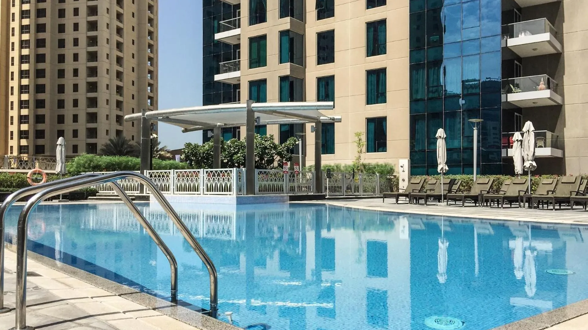 Marina Royale 3 Bedroom Apartment I Luxe Marina Harbour & Yacht Club Views I Nearby To A Beach I Free Pool, Gym, Wi-Fi And Parking I By Meerak Dubai United Arab Emirates