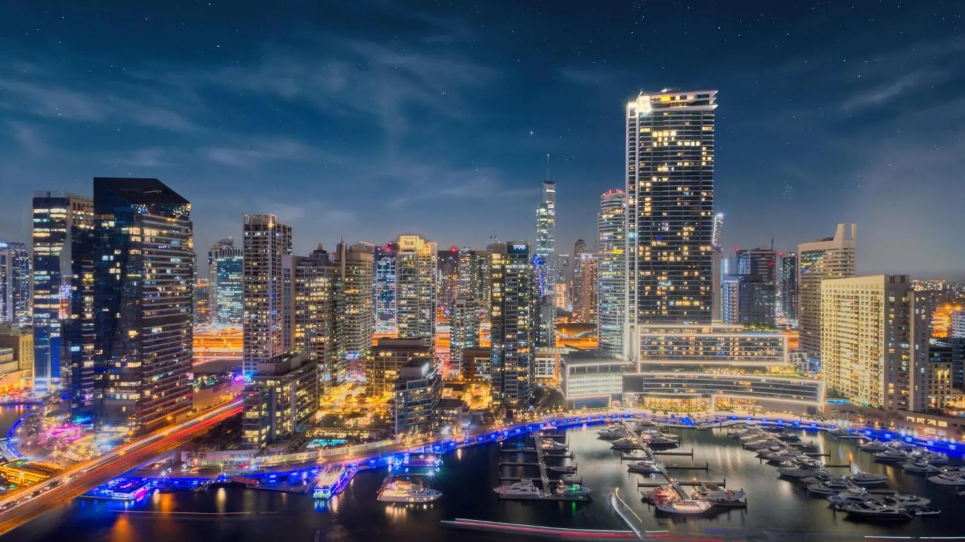 Marina Royale 3 Bedroom Apartment I Luxe Marina Harbour & Yacht Club Views I Nearby To A Beach I Free Pool, Gym, Wi-Fi And Parking I By Meerak Dubai 0*,