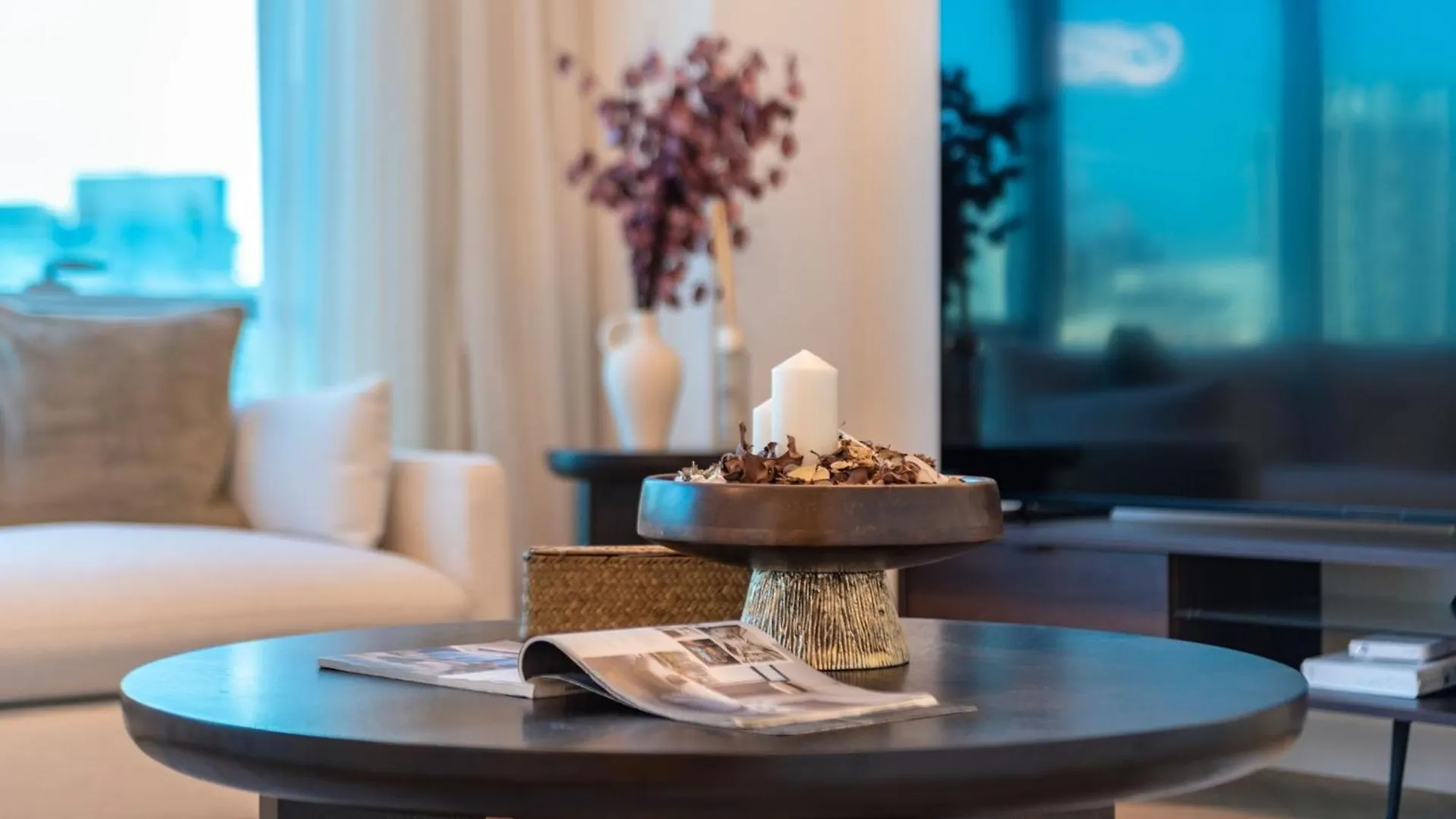 Marina Royale 3 Bedroom Apartment I Luxe Marina Harbour & Yacht Club Views I Nearby To A Beach I Free Pool, Gym, Wi-Fi And Parking I By Meerak Dubai